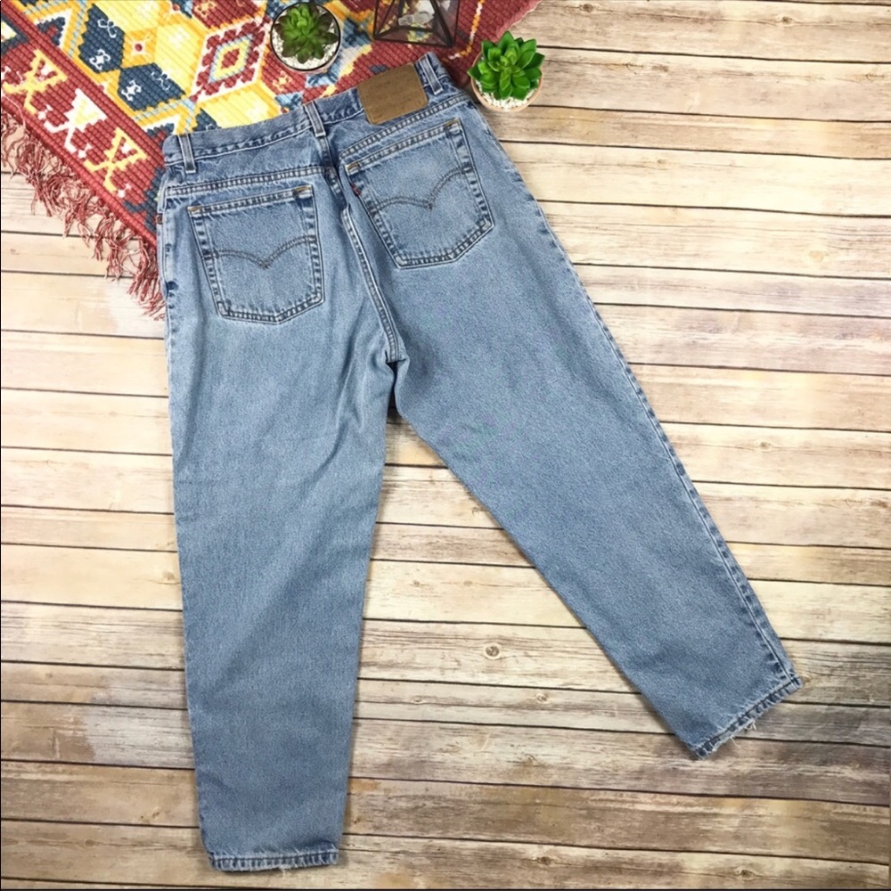 Levi’s 550 Vintage High Waist Mom Jeans